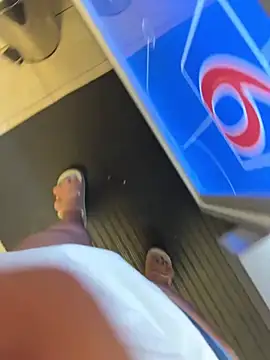 Angelbabyyy6969 Adlı Modelin Canlı XXX Sohbeti