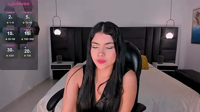 MiaLaurence Obrolan Langsung XXX