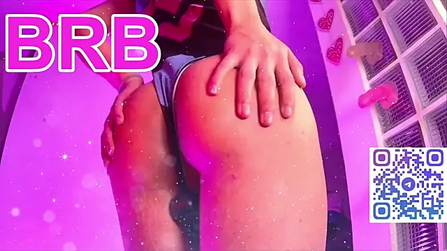 Pokazy przed kamerką – Sweet-SharoKitty