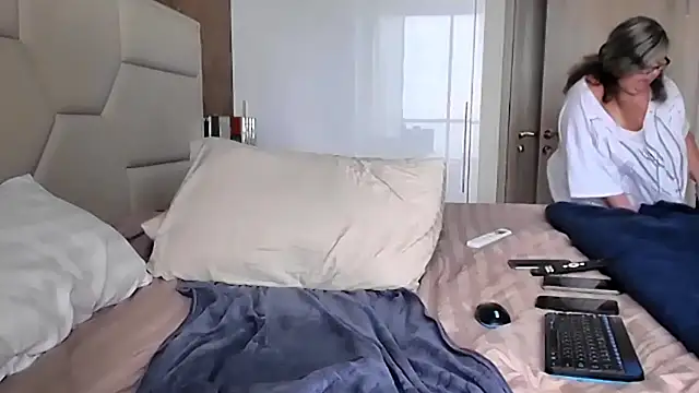 sex2 Live XXX-Chat