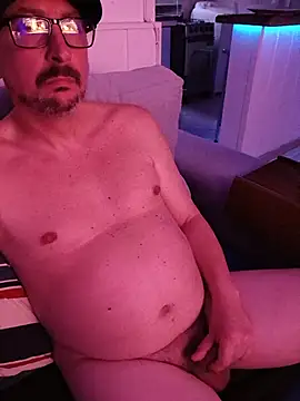 Chat +18 de FocussedFreckle ao vivo