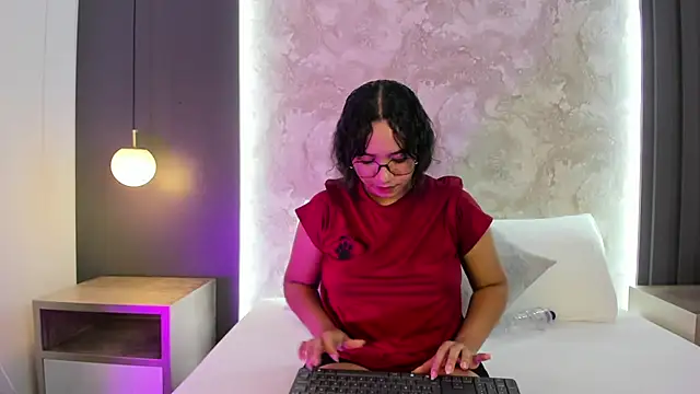 Czat XXX na żywo – alysson_moon_
