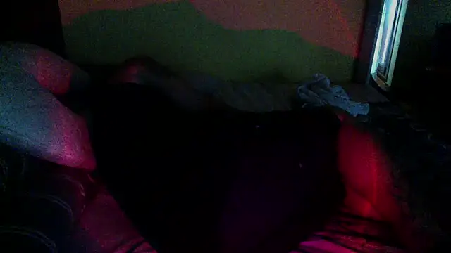 s_urprise Pertunjukan Webcam