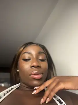 Zarah_ferreiraのライブXXXチャット