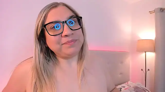 Chat +18 de MissMaria ao vivo