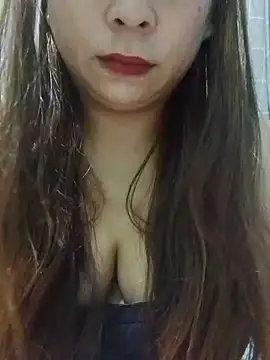 แชท XXX สดของ Sweetyanna4u