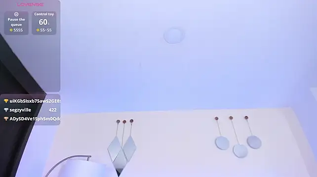 XXX chat uživo modela Sky_Loren