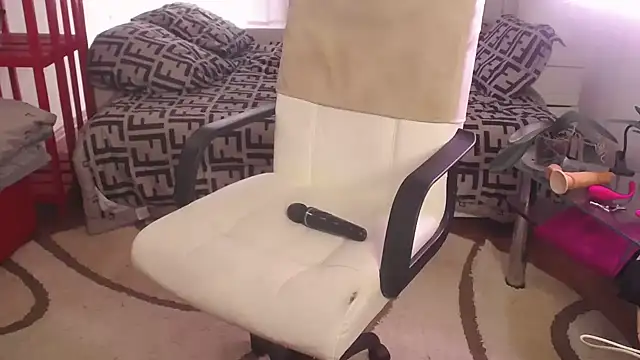 OlgaSapphire – Naživo XXX chat
