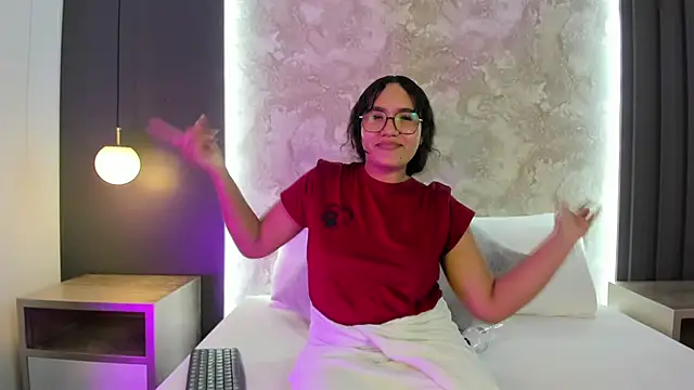 alysson_moon_のライブXXXチャット
