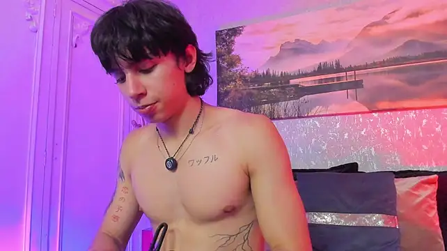 แชท XXX สดของ Tyler_durten