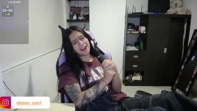 Chat +18 de elaine_sun1 ao vivo