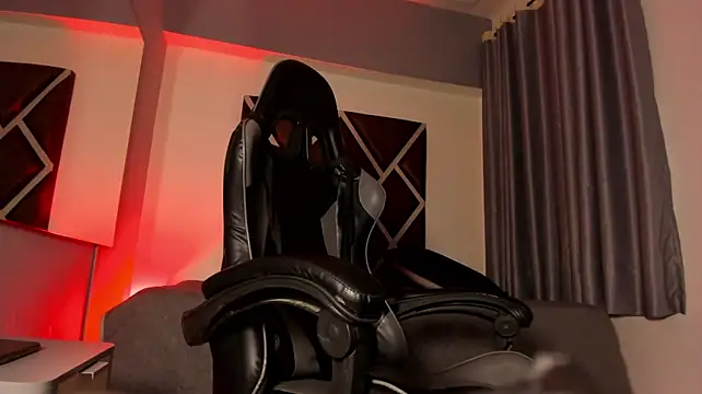 Axel_Royce Webcam Show