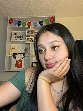 KOREN_JALAA's Live XXX Chat