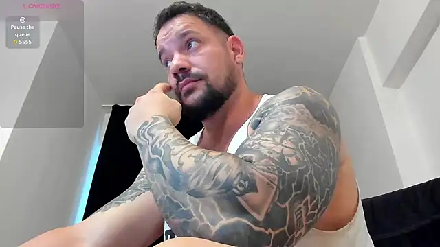 musclemonster31 Chat XXX live