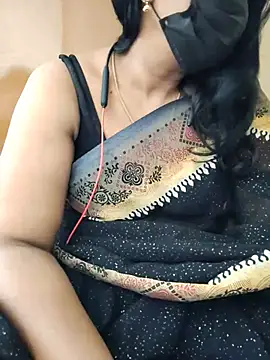 tamilammu1431のライブXXXチャット
