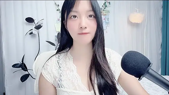 XXX chat uživo modela Winnie666999