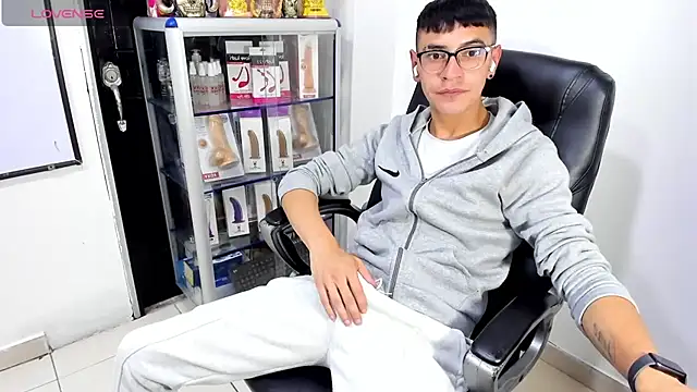 Alexx_bigcockk Live XXX-chat
