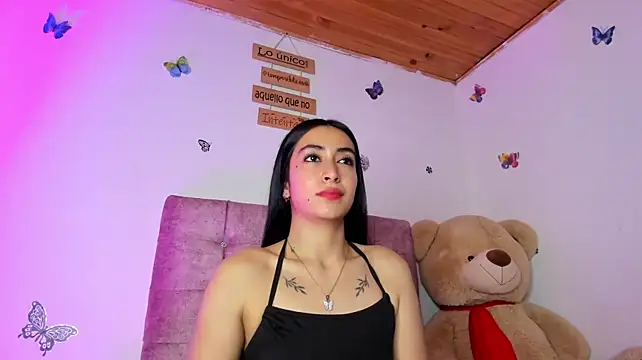 Lia_Roses3x লাইভ XXX চ্যাট