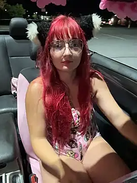 urpuppymoon live XXX chat