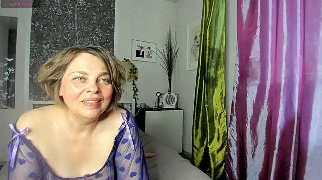 MargoMorales: онлайн-секс-чат