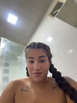 XXX chat uživo modela Little_Gaby_