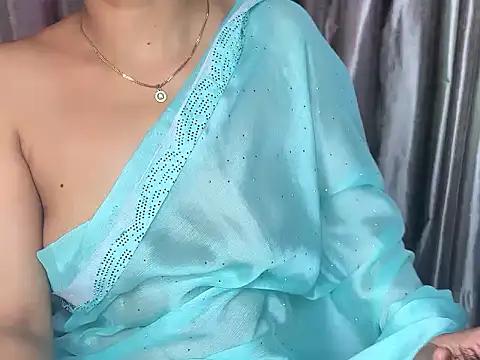 Radhika_4_you: онлайн-секс-чат