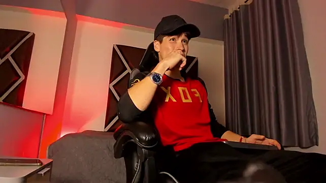 XXX chat uživo modela Axel_Royce