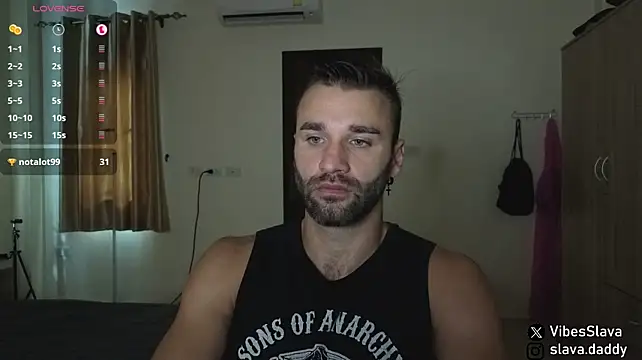 DaddySlava 라이브 XXX 채팅