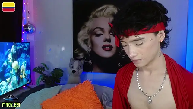 Chatroom XXX en direct de maxiy_001