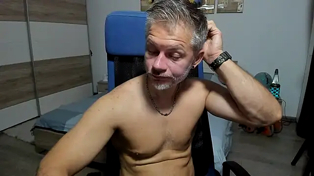 RobbyShawz's Live XXX Chat