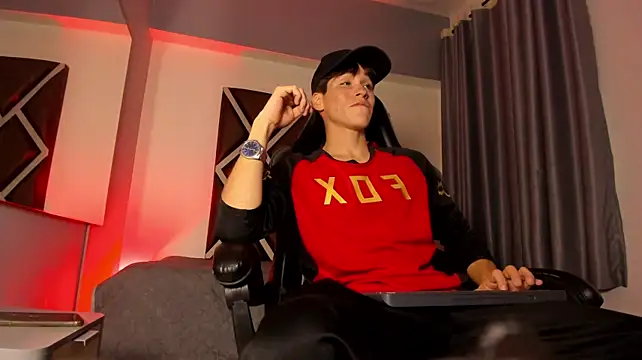 XXX chat uživo modela Axel_Royce