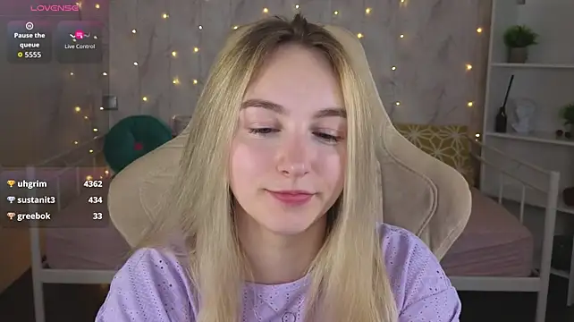 Chatroom XXX en direct de Shy_Polly
