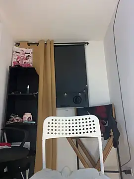 Roronoa__Zoro Chat XXX live