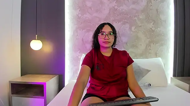 Chat +18 de alysson_moon_ ao vivo