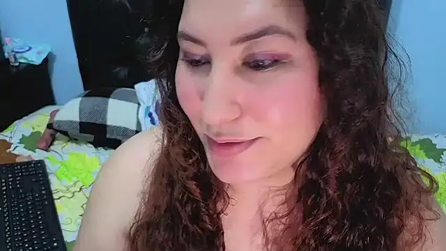 Chat XXX en directo de JANNAH_MARTINEZ