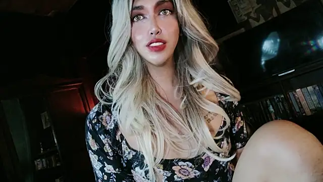prettybushy webcam show