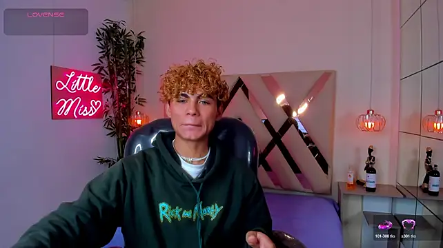 Anyelo_Twinkn Live XXX chat
