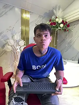 leonel_bigcumn Live XXX chat