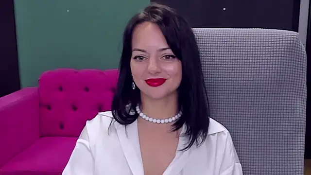 צ'אט XXX בשידור חי של BellaRowan