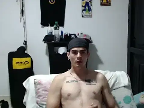 Show modela Zac_Efront na web-kameri