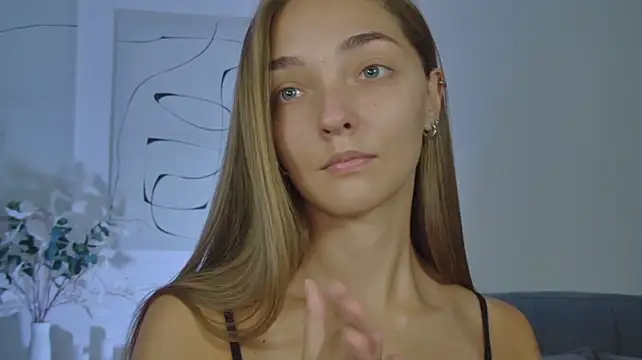 MilaVoss Chat XXX in diretta