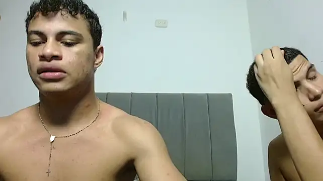 Онлайн чат XXX Jose_And_Daniel