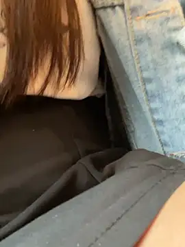 Aiko----'s Live XXX Chat