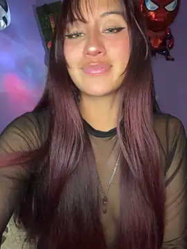 Chatroom XXX en direct de Leyla_collinss_