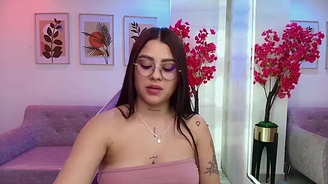 Julie_vancouver Live XXX-Chat