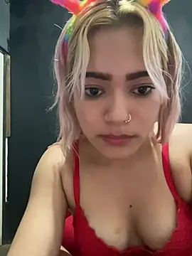 Hotkatii Chat XXX in diretta