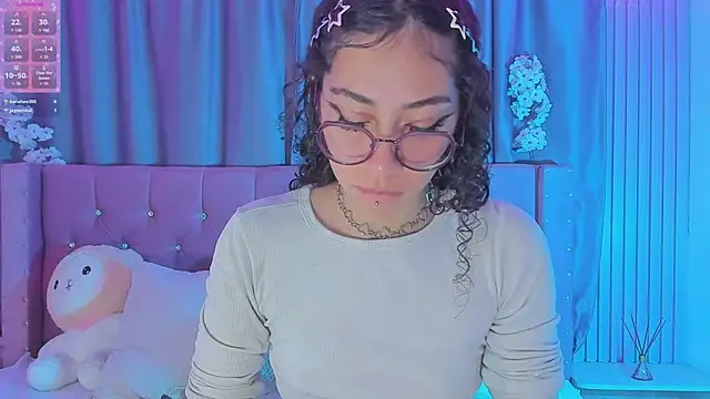 צ'אט XXX בשידור חי של Sarah_Moon1
