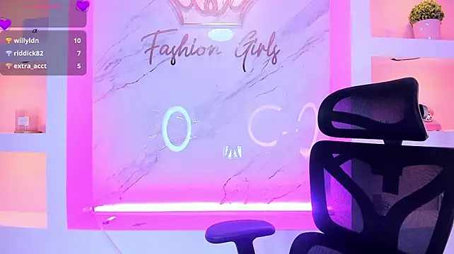 CandyDance1_ – Naživo XXX chat