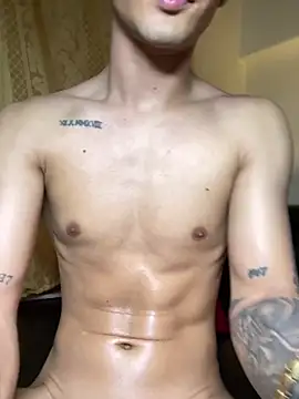 Aaronsexroom 网络视讯表演