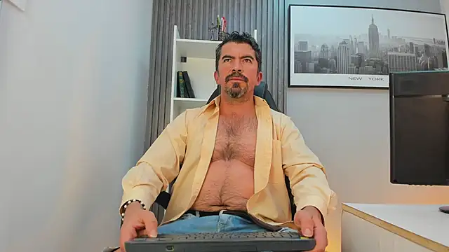 JuanKFit_45 – Naživo XXX chat